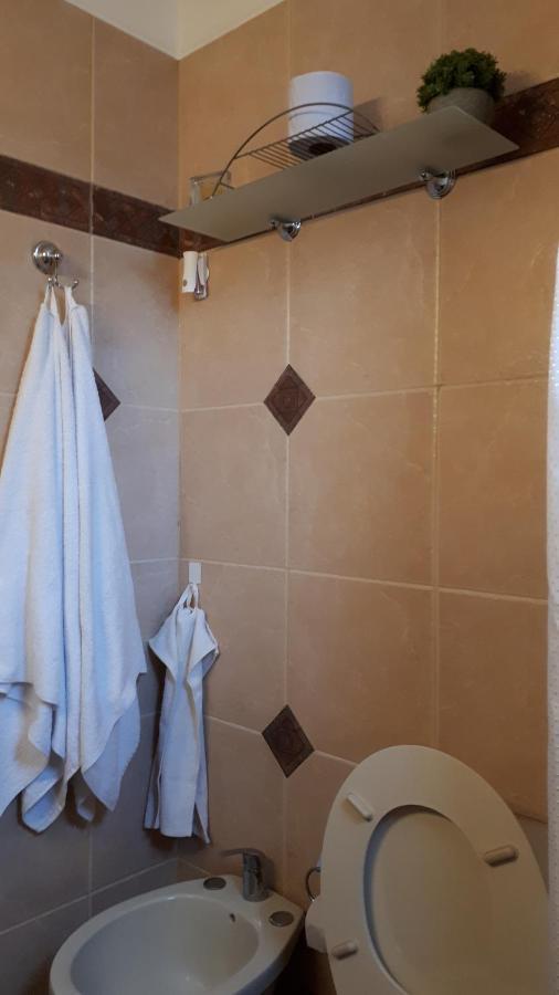 Comoda Casa Con Inmejorable Ubicacion Y Servicios Villa Fray Bentos Buitenkant foto